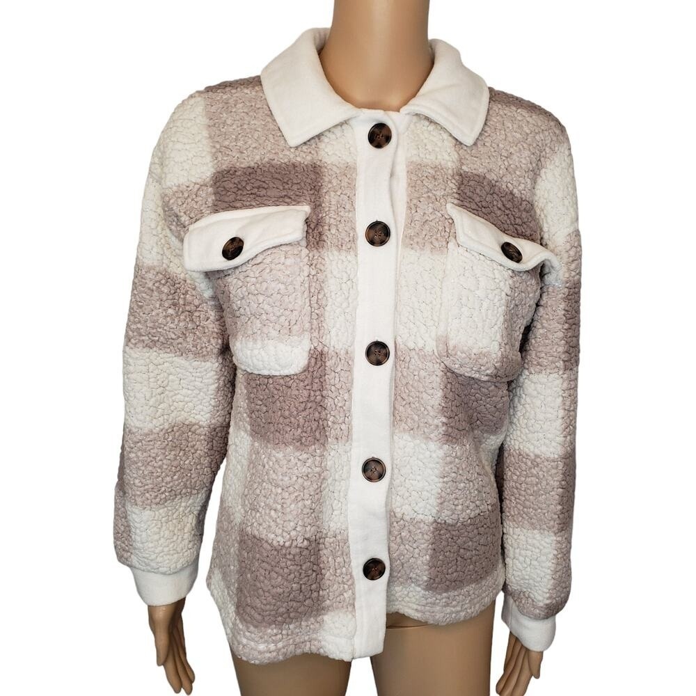 Coze Fleece Faux Fur Sherpa Sweater Button Up‎ Pockets Brown White Mefium